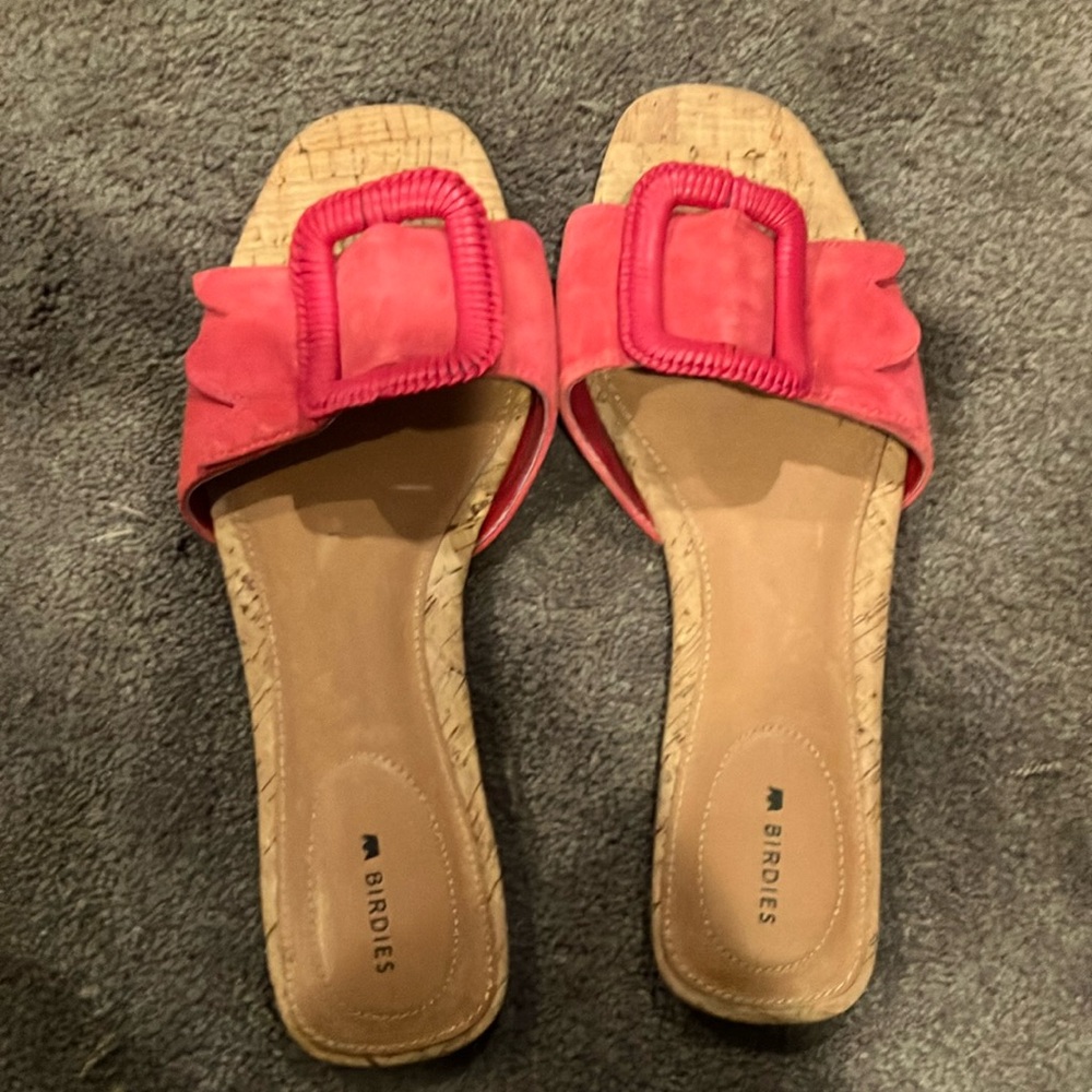 EUC Birdies sandals